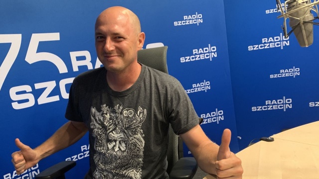 Bieg się nie odbył z powodu koronawirusa, ale medale zostały. Nietypowy sposób na ich wykorzystanie wymyślili organizatorzy Puszczygóra, czyli biegu ultra po Puszczy Bukowej.