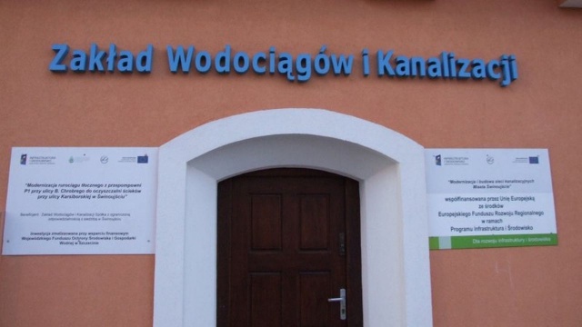 Od poniedziałku, klienci Zakładu Wodociągów i Kanalizacji w Świnoujściu mogą wchodzić do jego siedziby tylko w pilnych przypadkach. To z powodu epidemii koronawirusa.