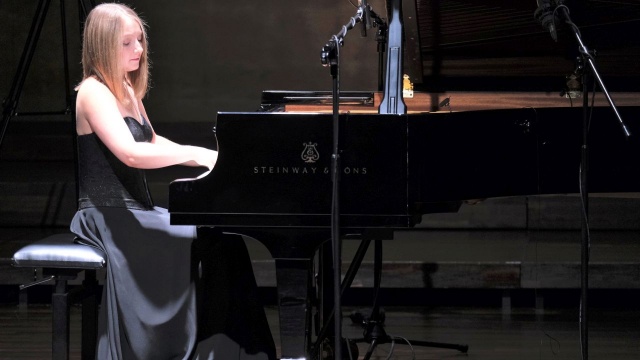 Po długiej przerwie wywołanej pandemią Covid-19, Filharmonia w Szczecinie zorganizowała pierwszy koncert z udziałem publiczności.