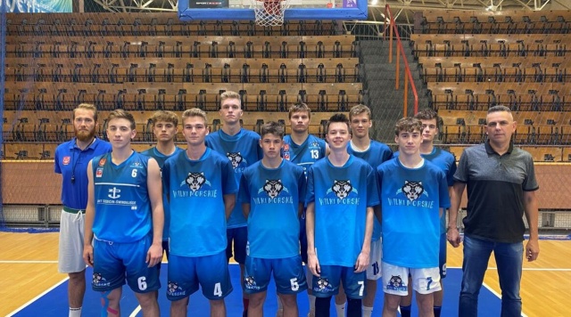 Klub Koszykówki Wilki Morskie Szczecin zajął 11. miejsce w Mistrzostwach Polski w koszykówce juniorów do lat 18, odbywających się w Lublinie.