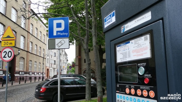 Władze Kołobrzegu znalazły rozwiązanie problemu z zagranicznymi kierowcami, którzy nie wykupili biletów w Strefach Płatnego Parkowania.
