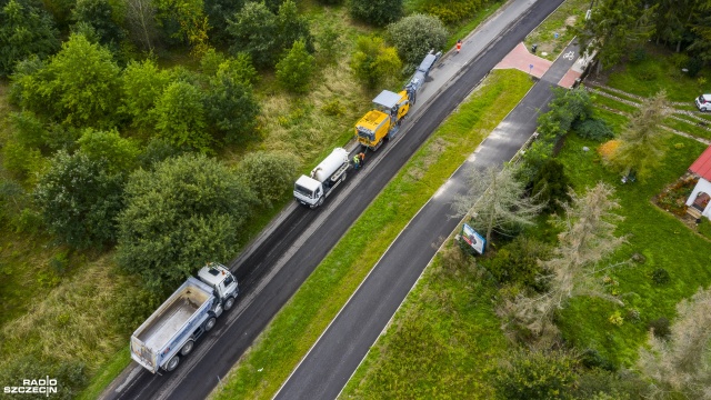 Rozpoczęła się przebudowa drogi powiatowej pomiędzy podszczecińską Dobrą a Wołczkowem.