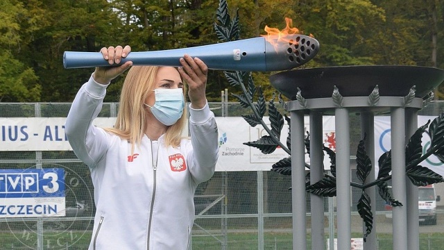 W Wałczu zapalono w piątek olimpijski znicz, a na maszcie powiewa olimpijska flaga. Na stadionie Centralnego Ośrodka Sportu odbyły się 56. Centralne Uroczystości Dni Olimpijczyka.