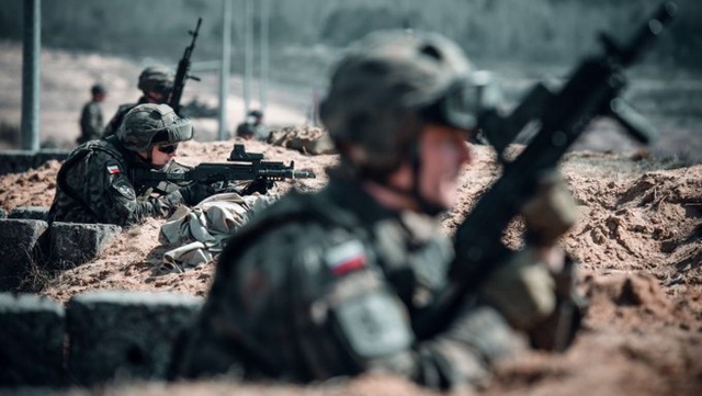 Dziś Święto Wojsk Łączności i Informatyki. Uroczystość ta przypada w rocznicę utworzenia pierwszego stałego połączenia pocztowego miedzy Krakowem a Wenecją.