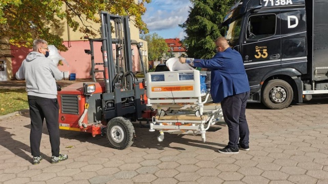 Sprzęt do walki z koronawirusem trafił do szpitala w Drawsku Pomorskim.