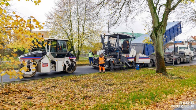 Dobiega końca przebudowa drogi powiatowej pomiędzy podszczecińską Dobrą a Wołczkowem.