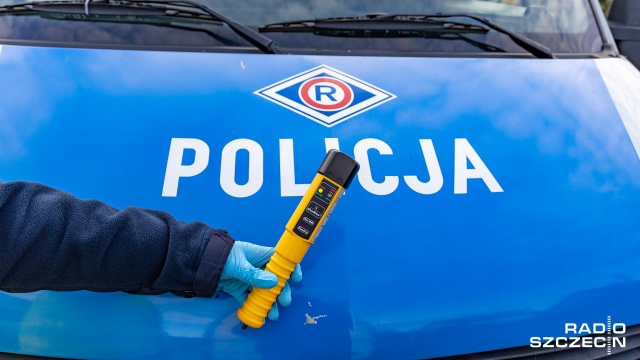 Kilkunastu pijanych kierowców i piratów drogowych zatrzymanych przez policję. To bilans szczecińskiej drogówki za ostatnie cztery dni.