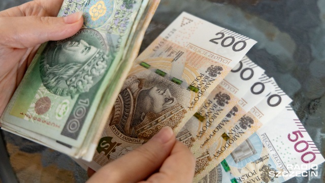 276 tysięcy złotych trafi do gminy Dobra na zakup sprzętu, a także środki do dezynfekcji i czystości.