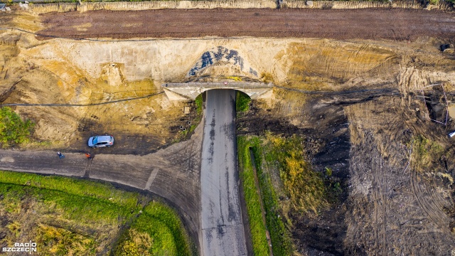 Wiadukt kolejowy przy ulicy Składowej w Stargardzie został w poniedziałek wyłączony z ruchu drogowego. Ważny komunikacyjnie fragment miasta jest całkowicie przebudowywany.
