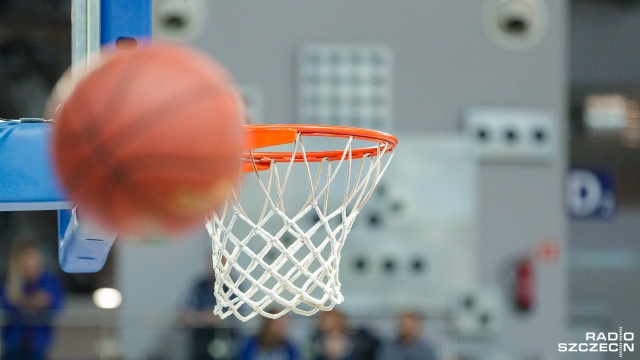 Trwa dobra seria koszykarzy PGE Spójni w rozgrywkach o mistrzostwo Polski. Stargardzianie pokonali w piątek na wyjeździe Arkę Gdynia 92:82 w Energa Basket Lidze.