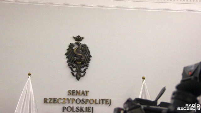 Marszałek Senatu Tomasz Grodzki zapowiedział, że jeszcze w środę izba będzie głosować nad ustawą, która zakłada, że niedziela 6 grudnia będzie dniem handlowym.