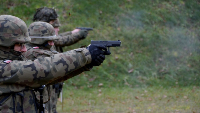 Teraz okaże się, czy są gotowi do pracy. Rozpoczął się ostatni sprawdzian dla polskich i węgierskich żołnierzy, którzy lada moment wylecą na misję do Libanu.