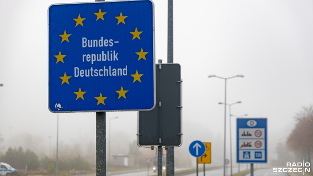 Ze względu na dużą liczbę zakażeń koronawirusem władze Meklemburgii Pomorza Przedniego zaostrzają środki ochronne. Premier landu Manuela Schwesig wystosowała apel do mieszkańców, aby w miarę możliwości całkowicie zrezygnowali z kontaktów społecznych. Tak zwany mały ruch graniczny z Polską w okresie przedświątecznym pozostaje bardzo ograniczony.
