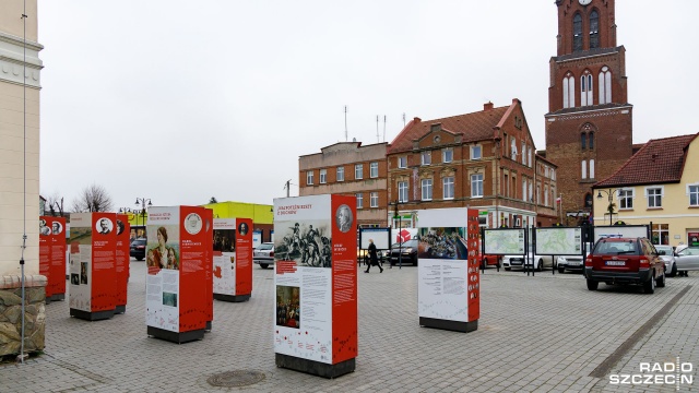 Wystawa Polski gen wolności. 150 lat walk o niepodległość zawitała do Reska. Ekspozycja została przygotowana i udostępniona przez Oddział IPN w Szczecinie.