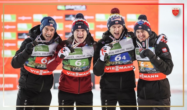 Polacy w składzie: Piotr Żyła (226 i 234 m), Andrzej Stękała (228 i 229 m), Kamil Stoch (205,5 i 224 m), Dawid Kubacki (211 i 209 m) - zdobyli brązowy medal mistrzostw świata w lotach narciarskich w rywalizacji drużynowej w słoweńskiej Planicy.