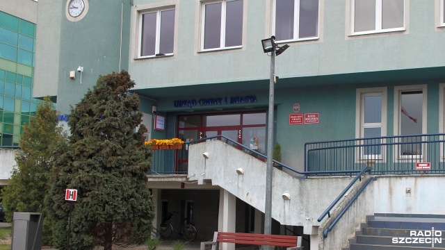 Urzędnicy Roberta Krupowicza po raz kolejny zaproponują radnym uchwalenie podwyżki za wywóz odpadów w gminie. Zgodnie z projektem stawka miałaby wzrosnąć z 12 do 30 złotych od mieszkańca.