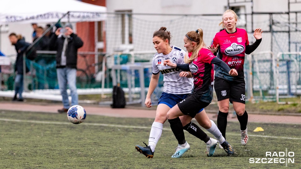 Olimpia Szczecin - KKP Bydgoszcz 2:2. Fot. Robert Stachnik [Radio Szczecin]