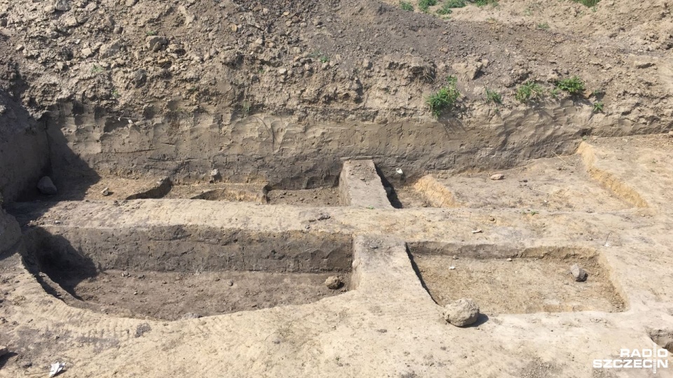 Niedaleko Ostoi pod Szczecinem odkryto pozostałości wielkiej osady sprzed 7 tysięcy lat. Fot. Grzegorz Gibas [Radio Szczecin]