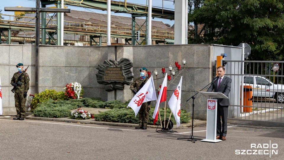 Piotr Duda dodawał, że w Sierpniu'80 roku nikt nawet nie marzył o wolności dla ojczyzny. Solidarność była takim skrawkiem wolności. Fot. Robert Stachnik [Radio Szczecin]