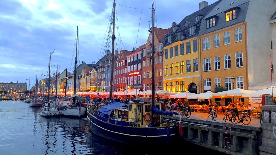 Kopenhaga to stolica i największe miasto Danii. Fot. pixabay.com / ericmorasse (CC0 domena publiczna)