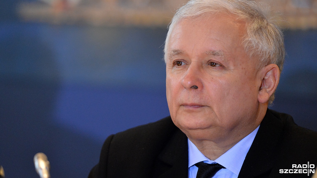 Lider Prawa i Sprawiedliwości Jarosław Kaczyński odwiedził Ostrowiec Świętokrzyski, gdzie spotkał się z mieszkańcami.