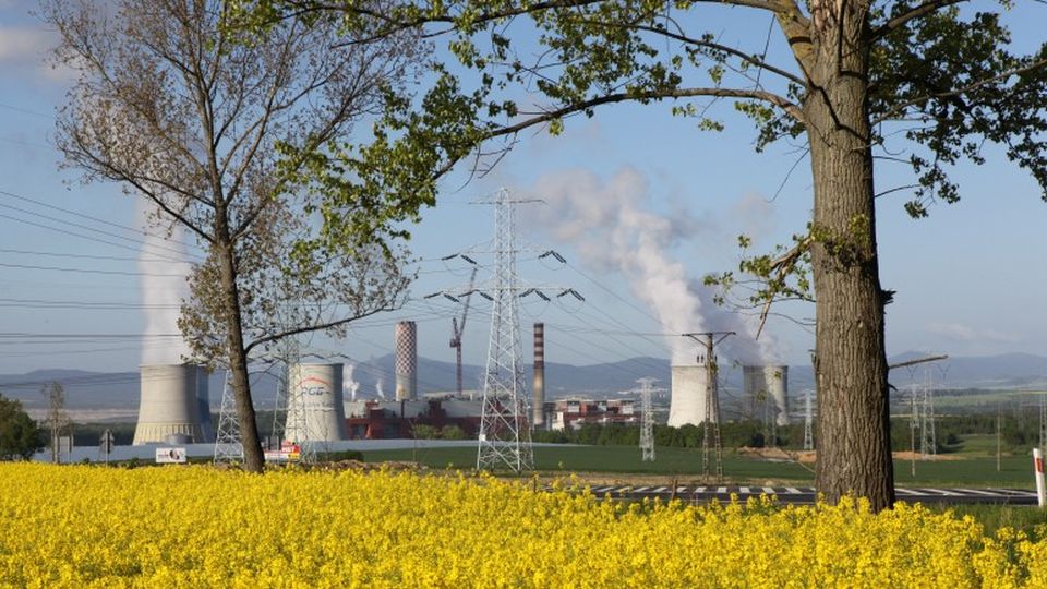 Czechy mają wystarczające gwarancje, że wydobycie węgla brunatnego w kopalni Turów nie szkodzi lokalnemu środowisku - powiedział premier Petr Fiala.