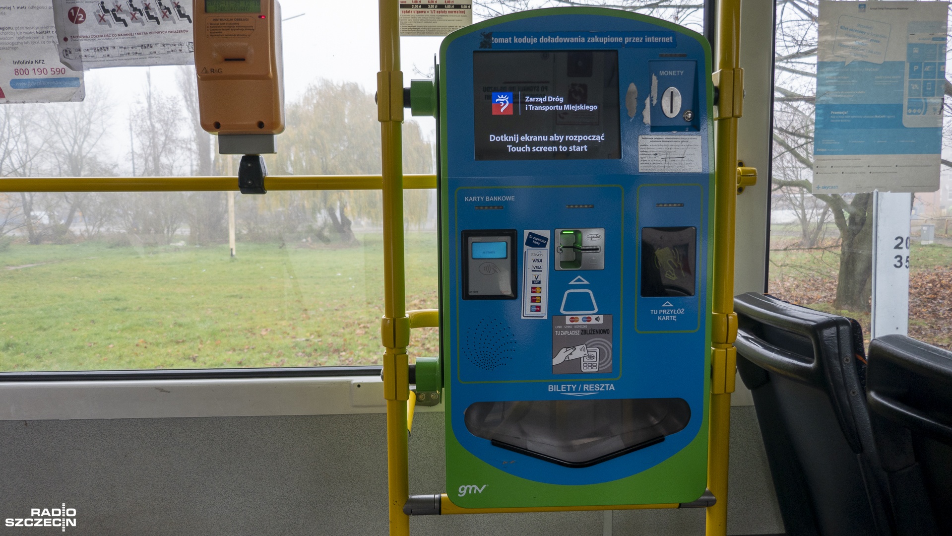 Robimy wszystko, żeby jak najwięcej biletomatów działało - zapewnia Zarząd Dróg i Transportu Miejskiego w Szczecinie. O niesprawnych urządzeniach na naszej antenie mówili podróżujący autobusami i tramwajami.