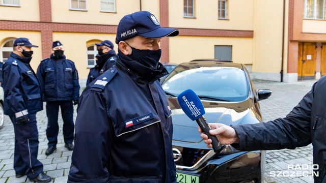 Fot. Robert Stachnik [Radio Szczecin] Policja z eko-samochodami [WIDEO, ZDJĘCIA]
