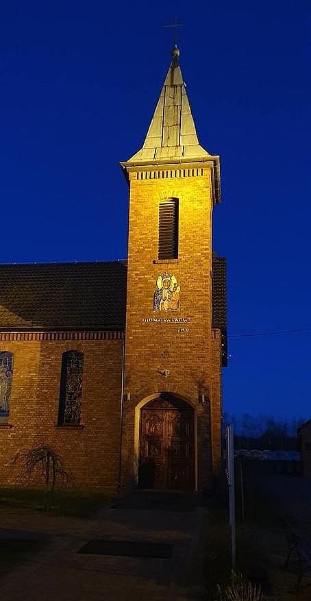 Sanktuarium Matki Bożej Królowej Polski w Krępsku koło Goleniowa. Fot. Archiwum prywatne Kaplica fatimska koło Goleniowa. "Człowiek może opowiedzieć tu historię swojego życia"