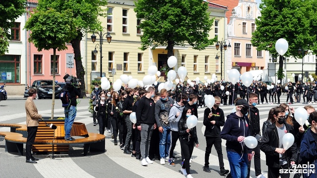 Fot. Marcin Kokolus [Radio Szczecin] Marszem uczcili pamięć zamordowanej Magdy. "Chcemy wykrzyczeć NIE dla zła" [WIDEO]
