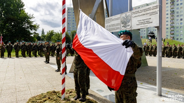 Fot. Robert Stachnik [Radio Szczecin] "Nie ma lepszej pieczęci niepodległości niż Wojsko Polskie" [WIDEO, ZDJĘCIA]