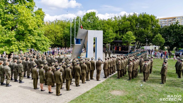 Fot. Robert Stachnik [Radio Szczecin] "Nie ma lepszej pieczęci niepodległości niż Wojsko Polskie" [WIDEO, ZDJĘCIA]