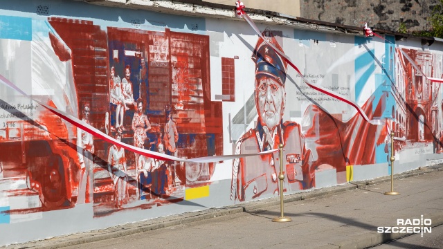 Fot. Robert Stachnik [Radio Szczecin] Patriotyczny mural w Węgorzynie odsłonięty [WIDEO, ZDJĘCIA]