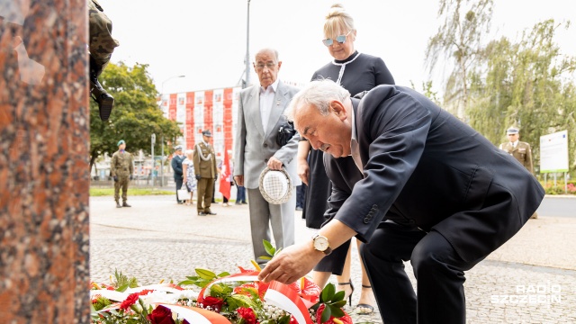 Fot. Robert Stachnik [Radio Szczecin] Szczecin uczcił 101. rocznicę Bitwy Warszawskiej [WIDEO, ZDJĘCIA]