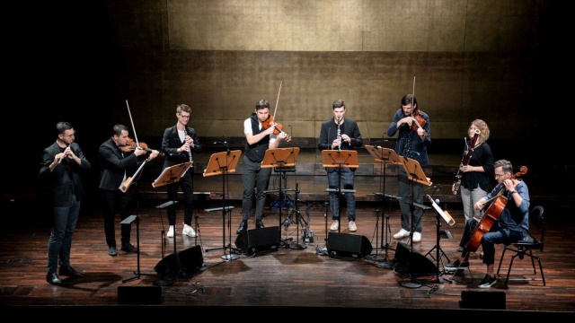 Atom String Quartet i Szczecin Philharmonic Wind Quartet. Fot. Filharmonia w Szczecinie "Karłowicz Recomposed" w złotej sali Filharmonii [WIDEO, ZDJĘCIA]