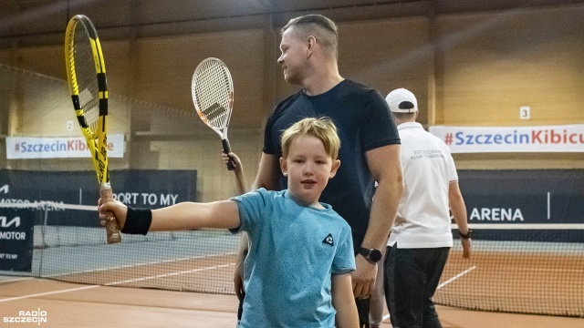 Fot. Wojciech Ochrymiuk [Radio Szczecin] Darmowe lekcje tenisa dla całych rodzin [WIDEO, ZDJĘCIA]