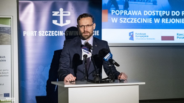 Fot. Wojciech Ochrymiuk [Radio Szczecin] Dwa nowe nabrzeża w szczecińskim porcie [WIDEO, ZDJĘCIA]