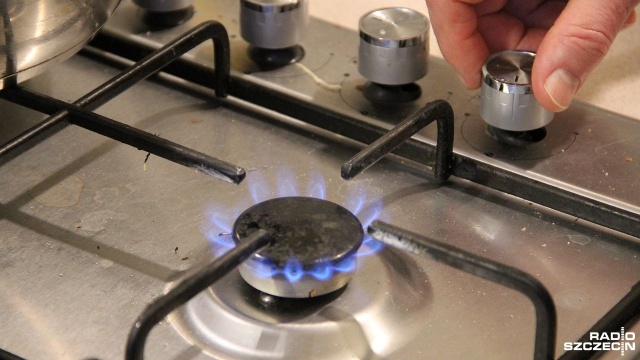 Od 1 stycznia będziemy mniej płacić za gaz. Zgodnie z decyzją Urzędu Regulacji Energetyki odbiorcy w gospodarstwach domowych zapłacą średnio 4,5 procent mniej niż do tej pory.