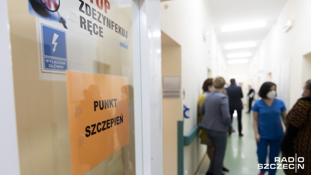 Rząd będzie zwiększać benefity dla osób zaszczepionych. Inne kraje w Europie już przygotowują takie plany - mówi minister zdrowia Adam Niedzielski.