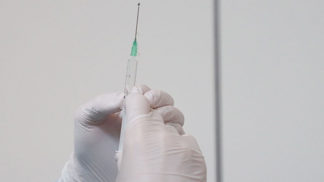Czechy: tempo szczepień jest zbyt wolne - uważają eksperci