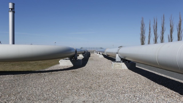 Rosyjski statek Fortuna kładący gazociąg Nord Stream 2 objęty amerykańskimi sankcjami - poinformował rzecznik niemieckiego Ministerstwa Gospodarki i Energii.