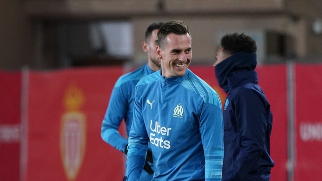 AS Monaco pokonało Olympique Marsylia 3:1 (0:1) w meczu 21. kolejki piłkarskiej Ligue 1. W barwach gości debiut zaliczył napastnik reprezentacji Polski - Arkadiusz Milik.