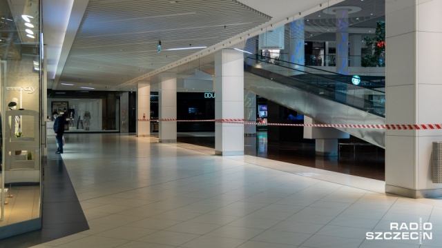 Od poniedziałku w reżimie sanitarnym będą otwarte sklepy w galeriach handlowych.