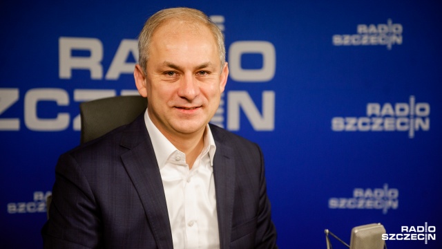Zbyt emocjonalna wypowiedź, błąd z którego się wycofuje - Grzegorz Napieralski z KO przyznał w Rozmowach pod Krawatem, że wpis w mediach społecznościowych o dyktaturze w Polsce idzie za daleko.