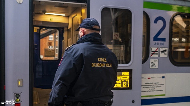 O ponad jedną trzecią spadła w województwie zachodniopomorskim liczba kradzieży, dewastacji i wypadków na terenach kolejowych. Ogółem w Polsce zdarzeń tych zanotowano prawie 6,5 tysiąca, a w naszym regionie niecałe 300.