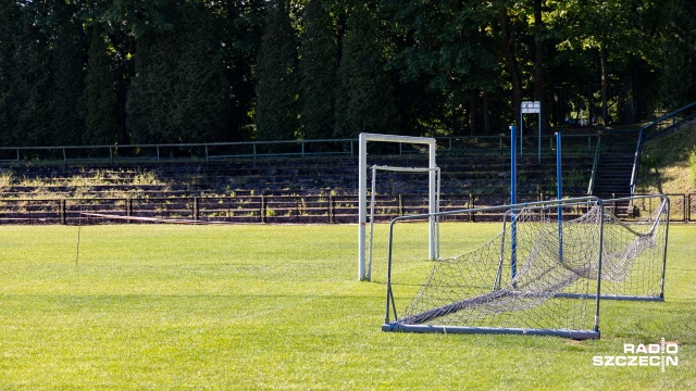 Przed nami kolejne luzowanie obostrzeń. Od piątku będzie można między innymi uprawiać sport amatorski na świeżym powietrzu. To ważna wiadomość dla klubów z niższych lig piłkarskich, które do tej pory nie miały możliwości choćby trenować.
