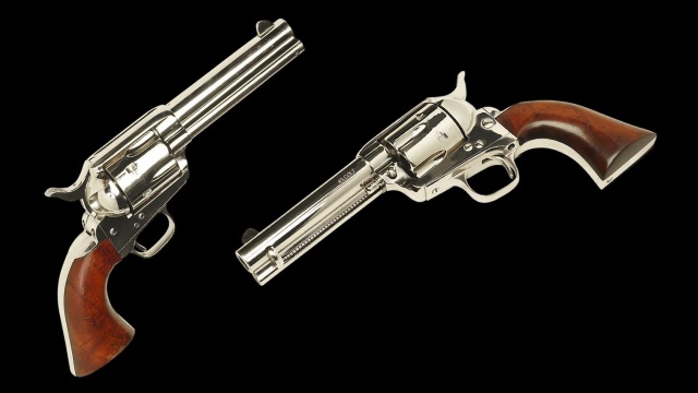 Czeska firma zbrojeniowa Czeska Zbrojovka poinformowała, że kupuje 100 akcji amerykańskiego producenta broni Colt. Czesi zapłacą 220 milionów dolarów, oraz wesprą amerykańskie przedsiębiorstwo emisją akcji.