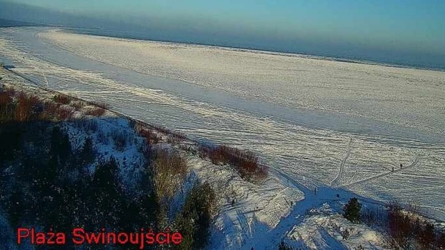 W niedzielę uruchomione zostały dwie kamery w Świnoujściu. Jedna jest zainstalowana przy porcie, druga monitoruje plażę oraz okolice Stawa Młyny.