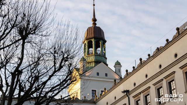 Po premierowych walentynkowych spektaklach (w niedzielę o 18.00 z udziałem publiczności) Opera na Zamku w Szczecinie zaprasza także na wieczorną premierę online baletu w reżyserii i choreografii Zofii Rudnickiej do muzyki Fryderyka Chopina i Karola Szymanowskiego Wizje miłości  Mity.