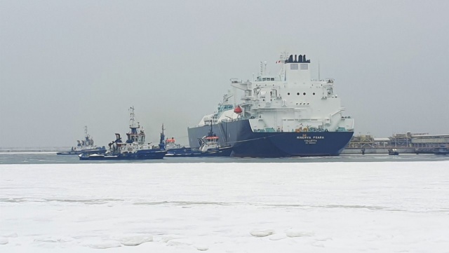 Najnowszy na świecie gazowiec do przewozu LNG Minerva Psara wpłynął właśnie do gazoportu w Świnoujściu.